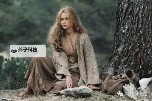 欧美性感赤裸美女:绽放魅力的艺术瞬间图1