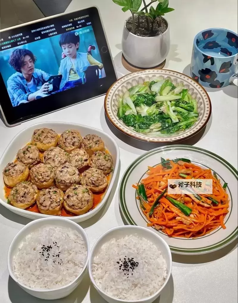 两个人做酿酿酱酱的视频免费观看:精彩酱料制作全过程解析图1