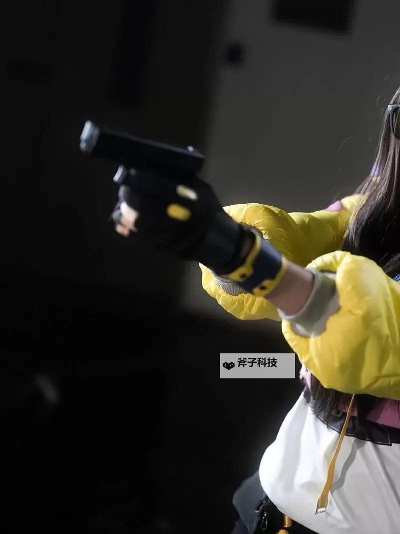 《无畏契约(瓦罗兰特)》深海遗珠爆头线位置参考图1