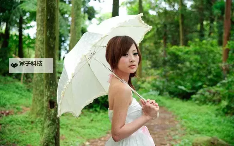 精彩推荐:深度解析97伊人超碰的最新动态与精彩内容图1