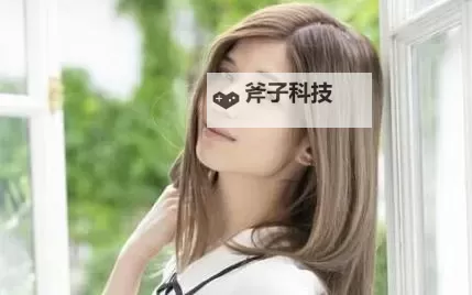 《欣赏Lauren花恋在线观看:感受浪漫与美丽的视觉盛宴》图1