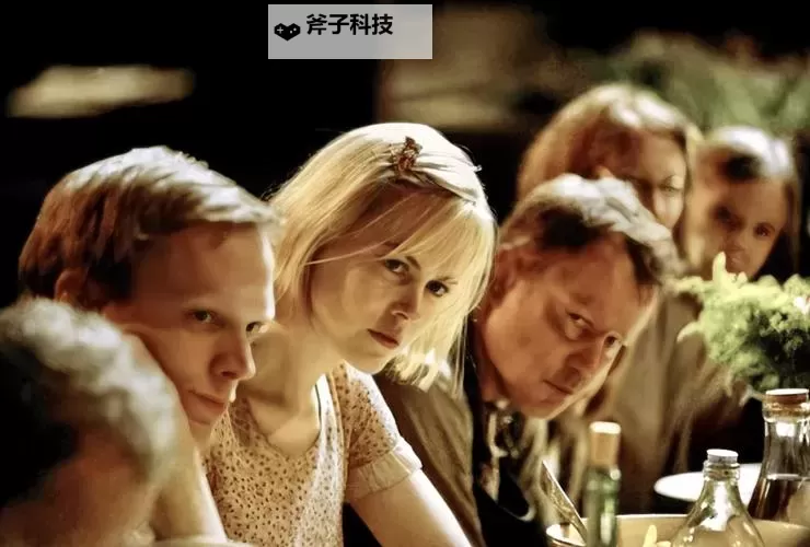 全球热播：欧美MV、日韩MⅤ与国产影视作品解析图1