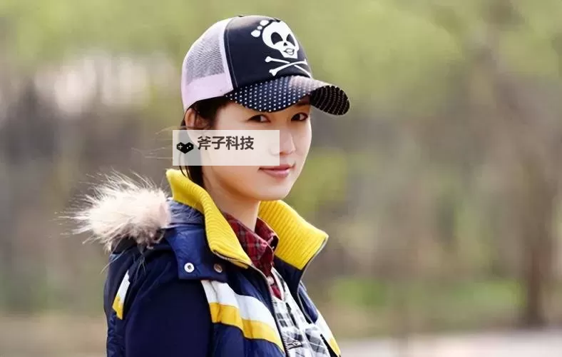 张小雨人体之美:细腻表现与艺术之魂图1