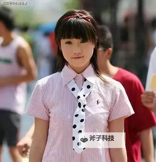 张筱雨人体魅惑:展现极致魅力的艺术之美图1