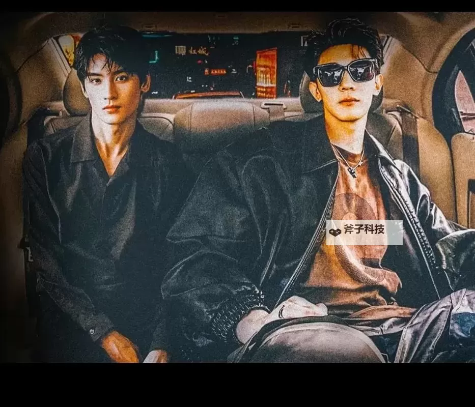 致命的甜蜜在月色里盛放图1