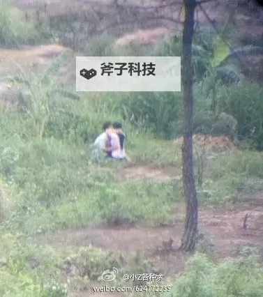 野战激情视频：硝烟中的热血与誓言图1